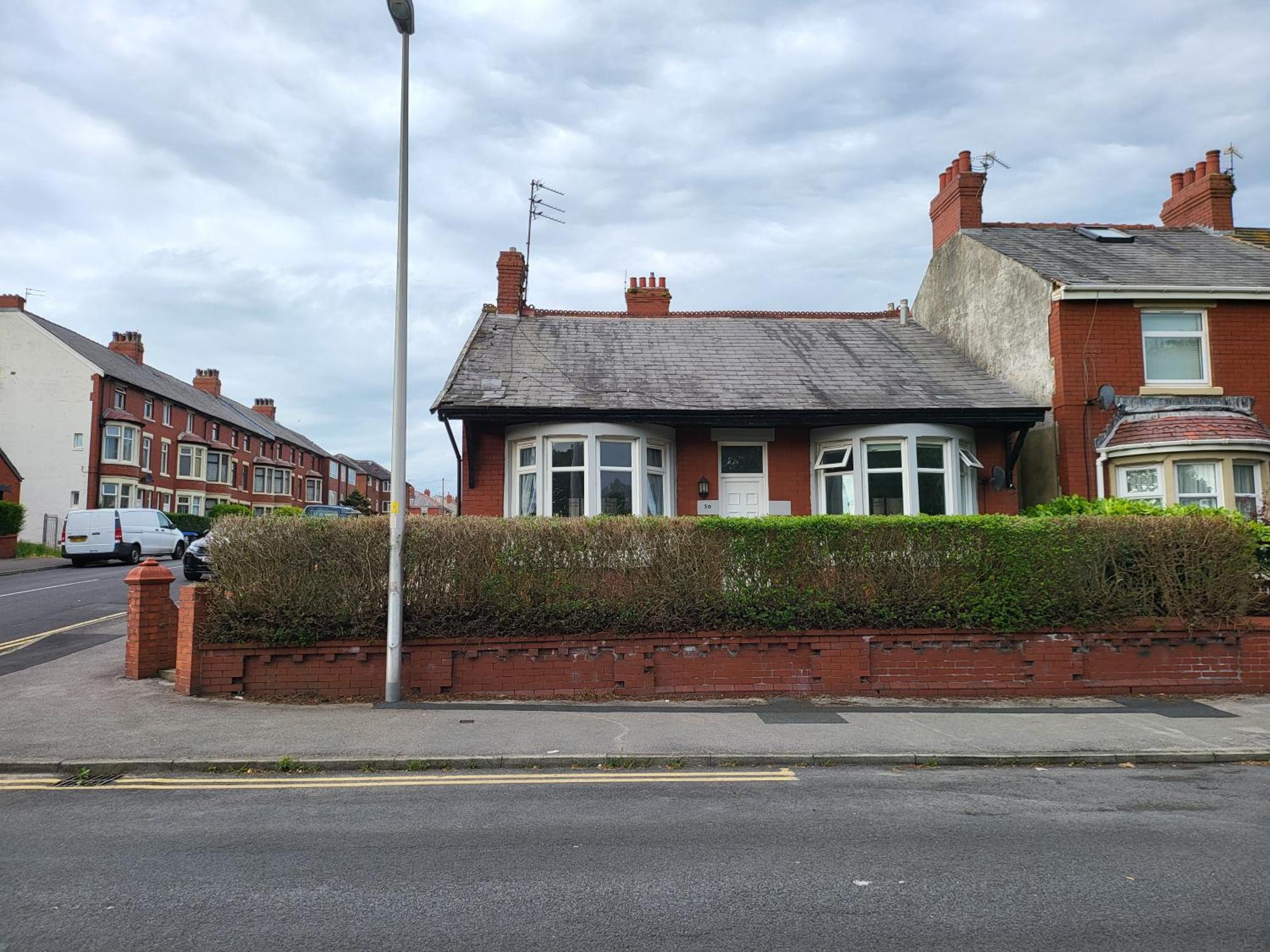 Country Style Modern Self Catering 3 Bedroom Bungalow In Blackpool Exterior photo